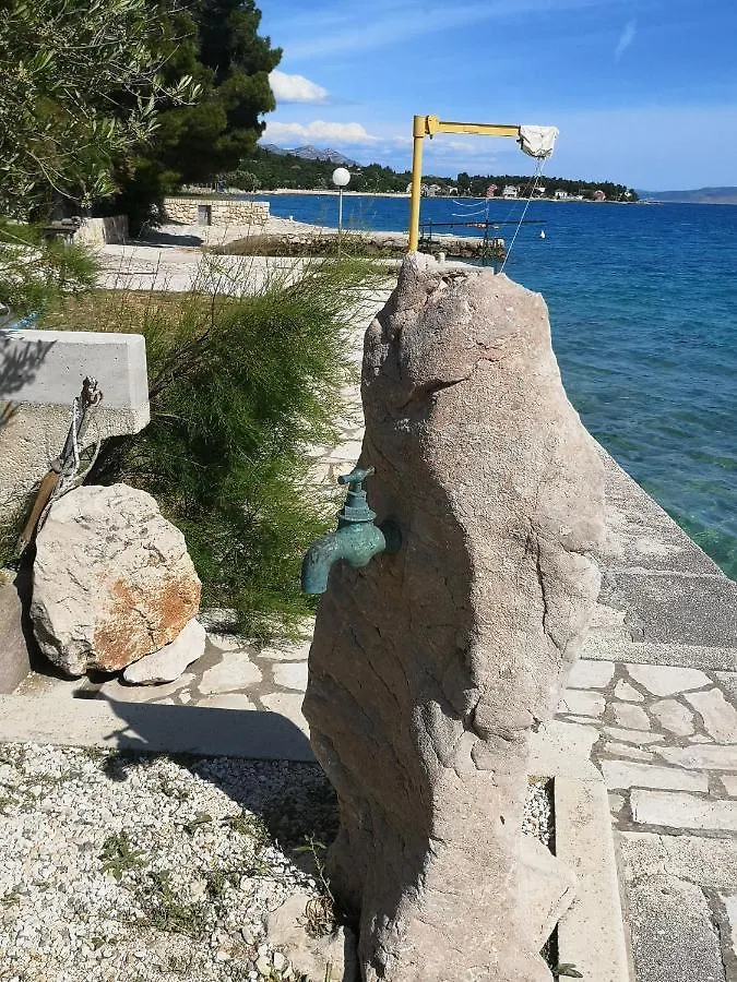 Apartman Dubravko Tribanj Starigrad Paklenica Apartment